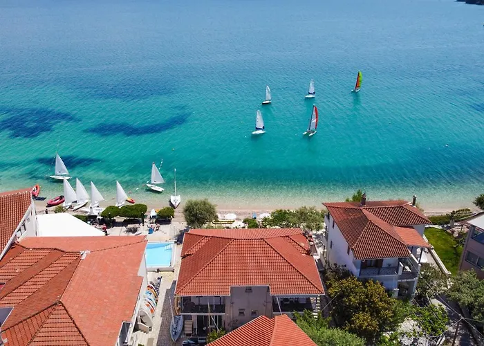 Club - 2 Apartment Nikiana